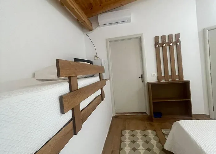 Guest-room Zoi&teri 招待所 Tepelene